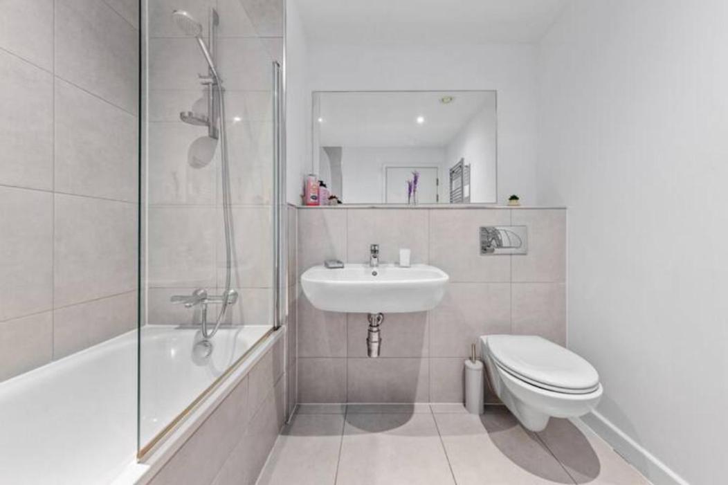 Cosy City Oasis 1Br 15 Mins To London Bridge Dp383 Кройдон Екстериор снимка